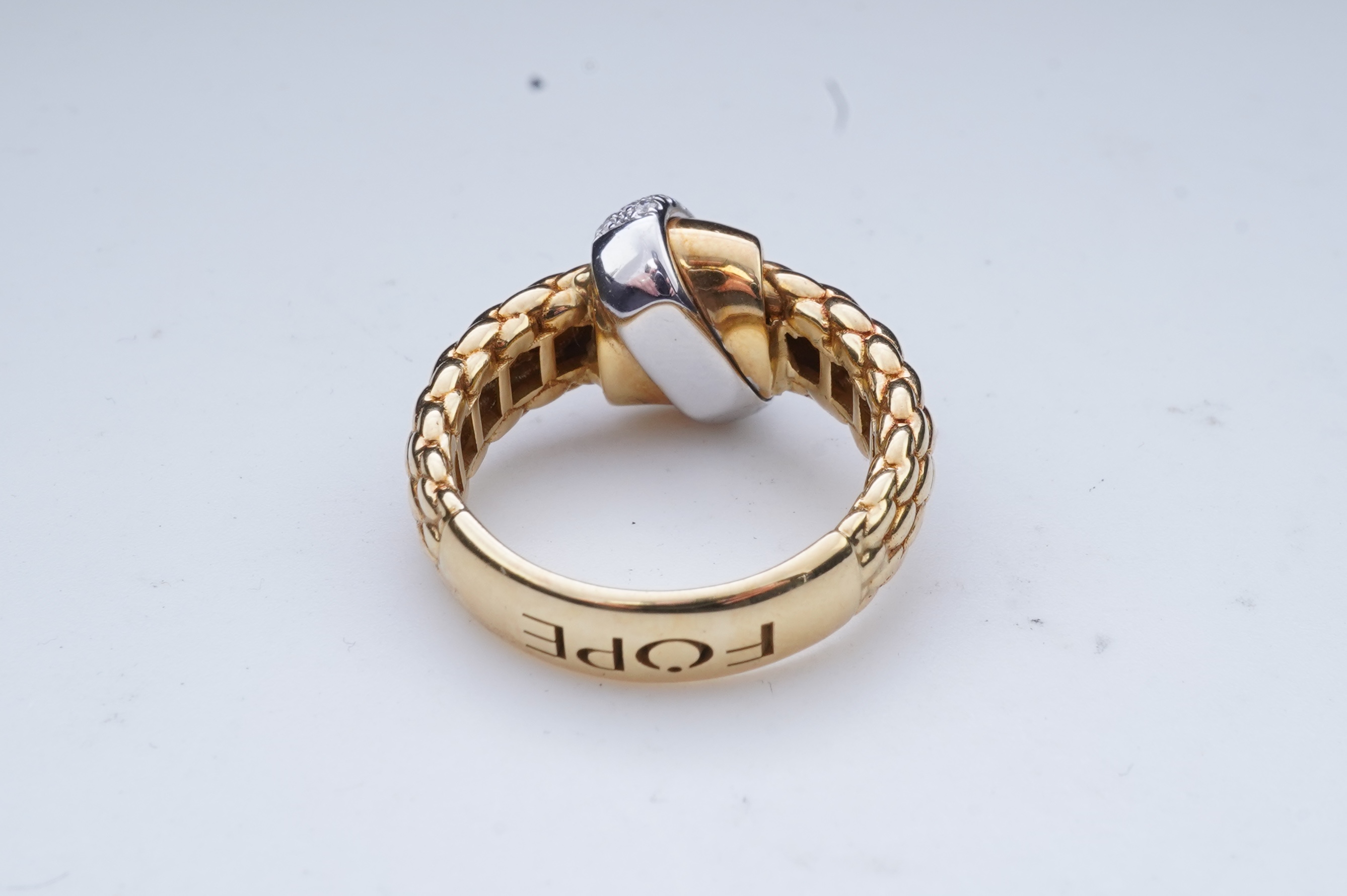 FOPE, a gold and diamond ring